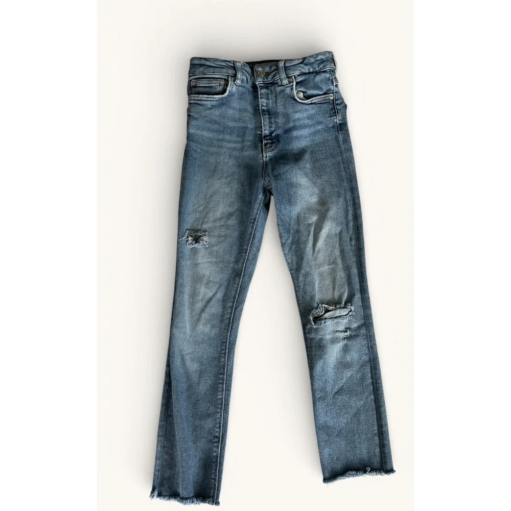 Zara‎ Woman Premium Denim Distressed Raw Hem Jeans Womens 2 Cropped